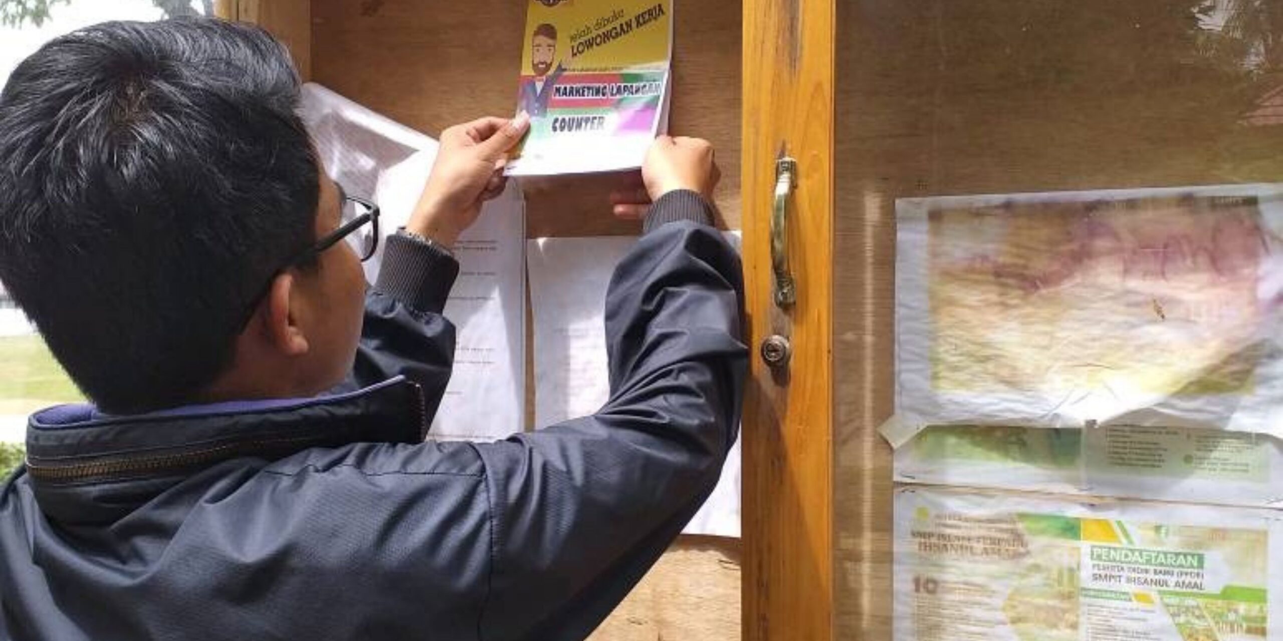 PEMASANGAN PROMO DI MADING KOTA